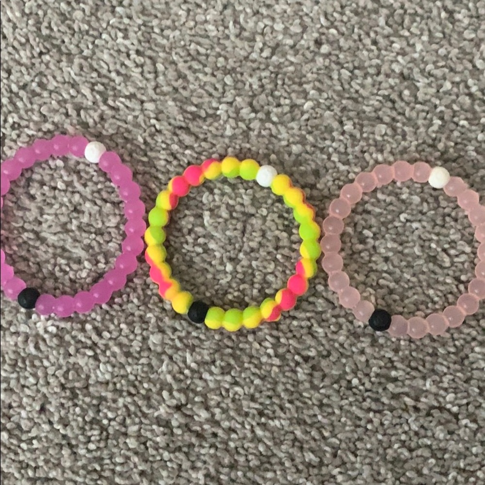 3 lokai bracelets